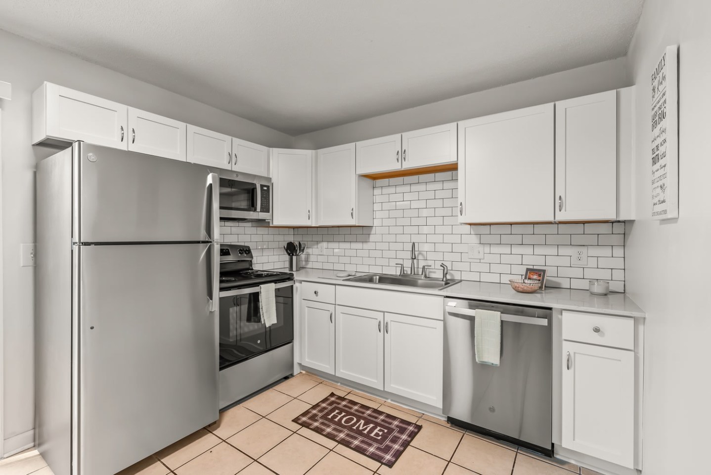 Summerville Apartments Image 8