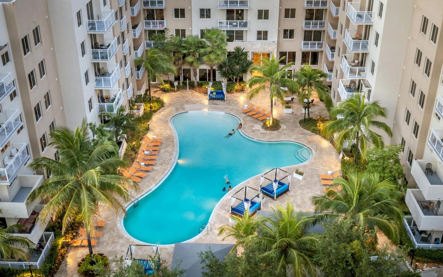 The Manor at CityPlace Image 10