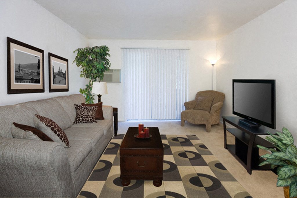 Hyde Park Apartments Image 2
