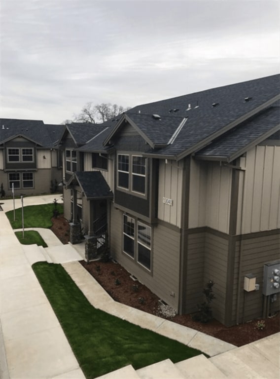 Gravens Grove Image 2