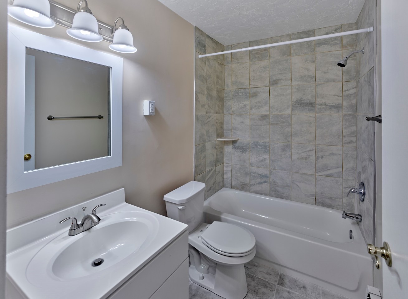 Audubon Arms Apartments Image 7