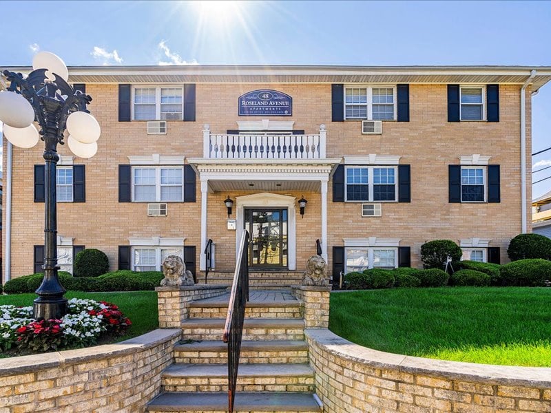 48 Roseland Avenue Image 28