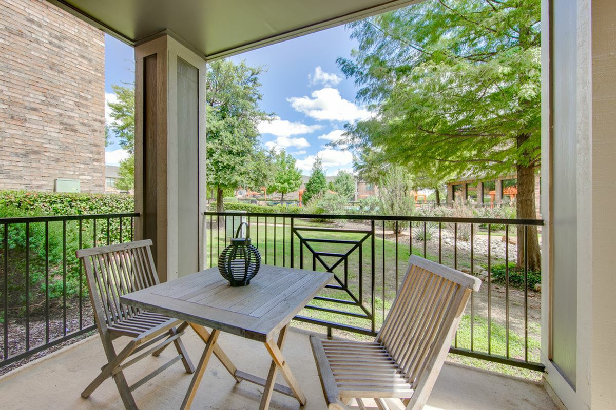 Enclave on Golden Triangle Apartments Image 17