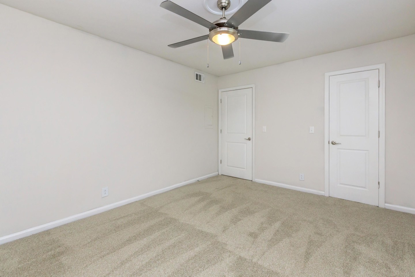 Colony House Image 3