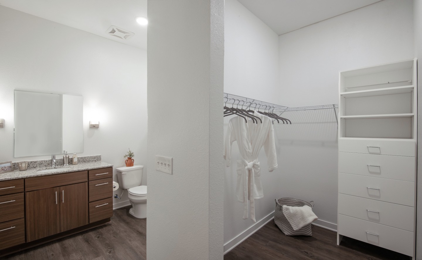 20 Midtown Image 36
