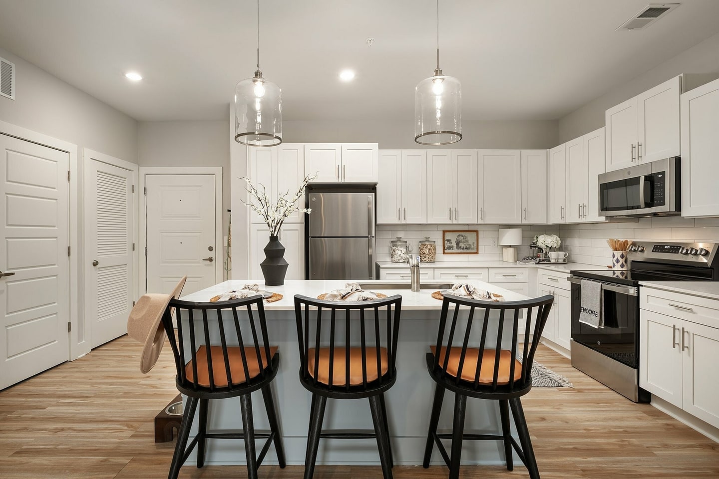 Encore Luxury Residences Image 19