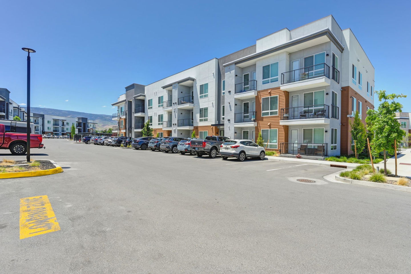 Halcyon Apartments Image 26