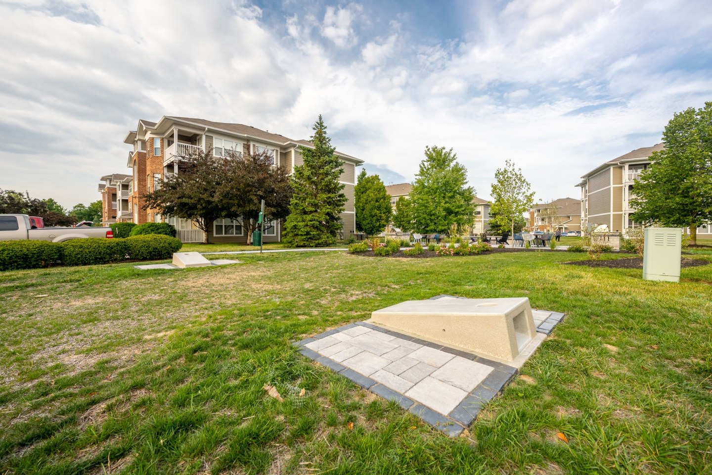 Maple Knoll Image 8