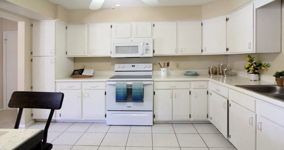 Alpine Village Apartments Image 21