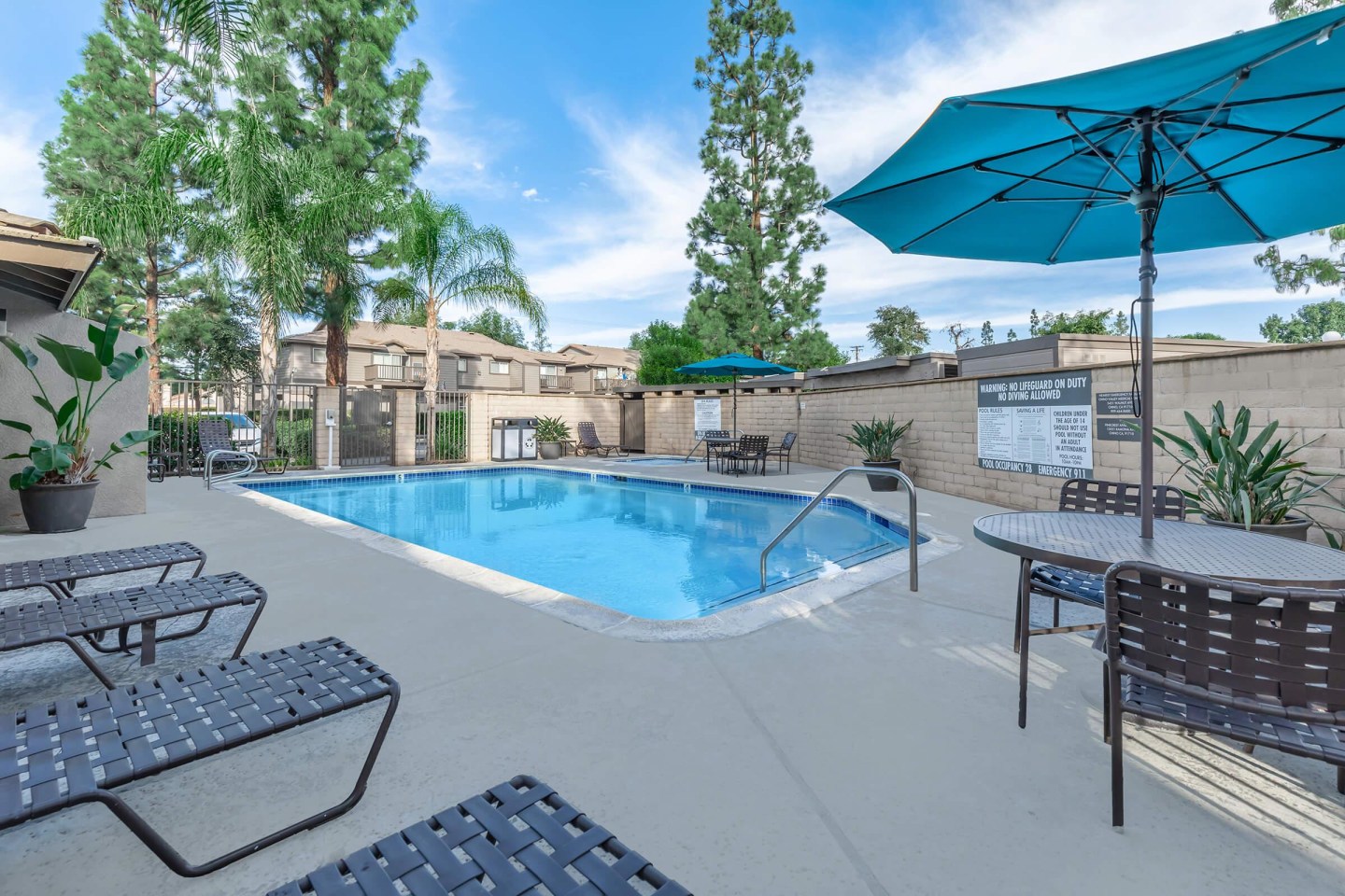 Pinecrest Apartment Homes Image 4
