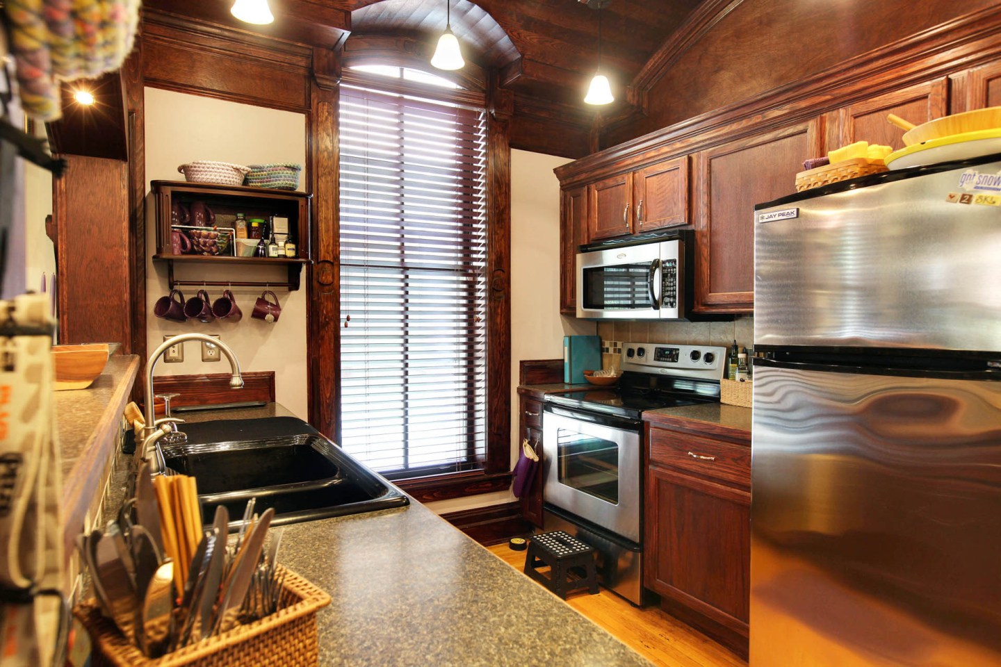 Skidmore Apartments Image 15