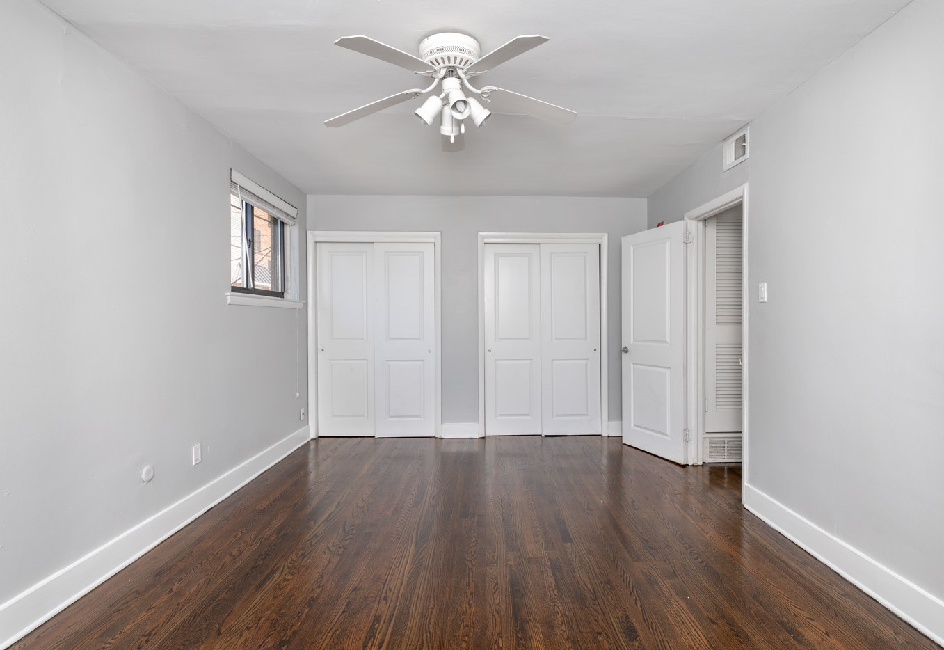 Mount Airy Manor Image 5