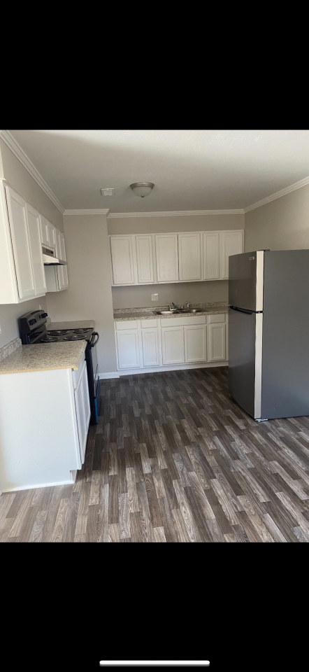 Blue Country Apartments Image 4