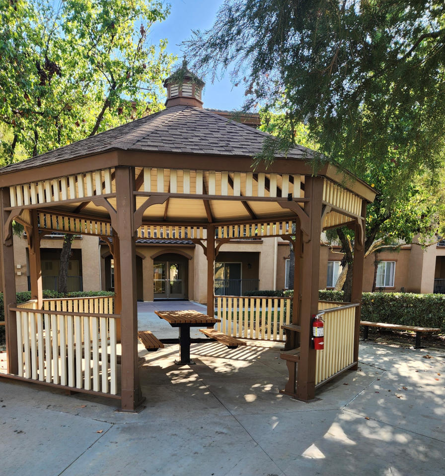 Perris Isle Senior Housing Image 2