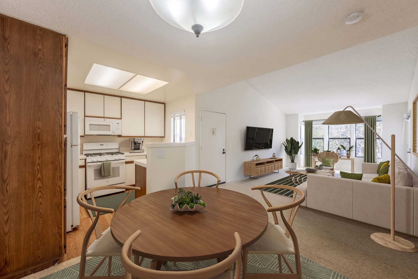 Cypress Point Apartments Image 2