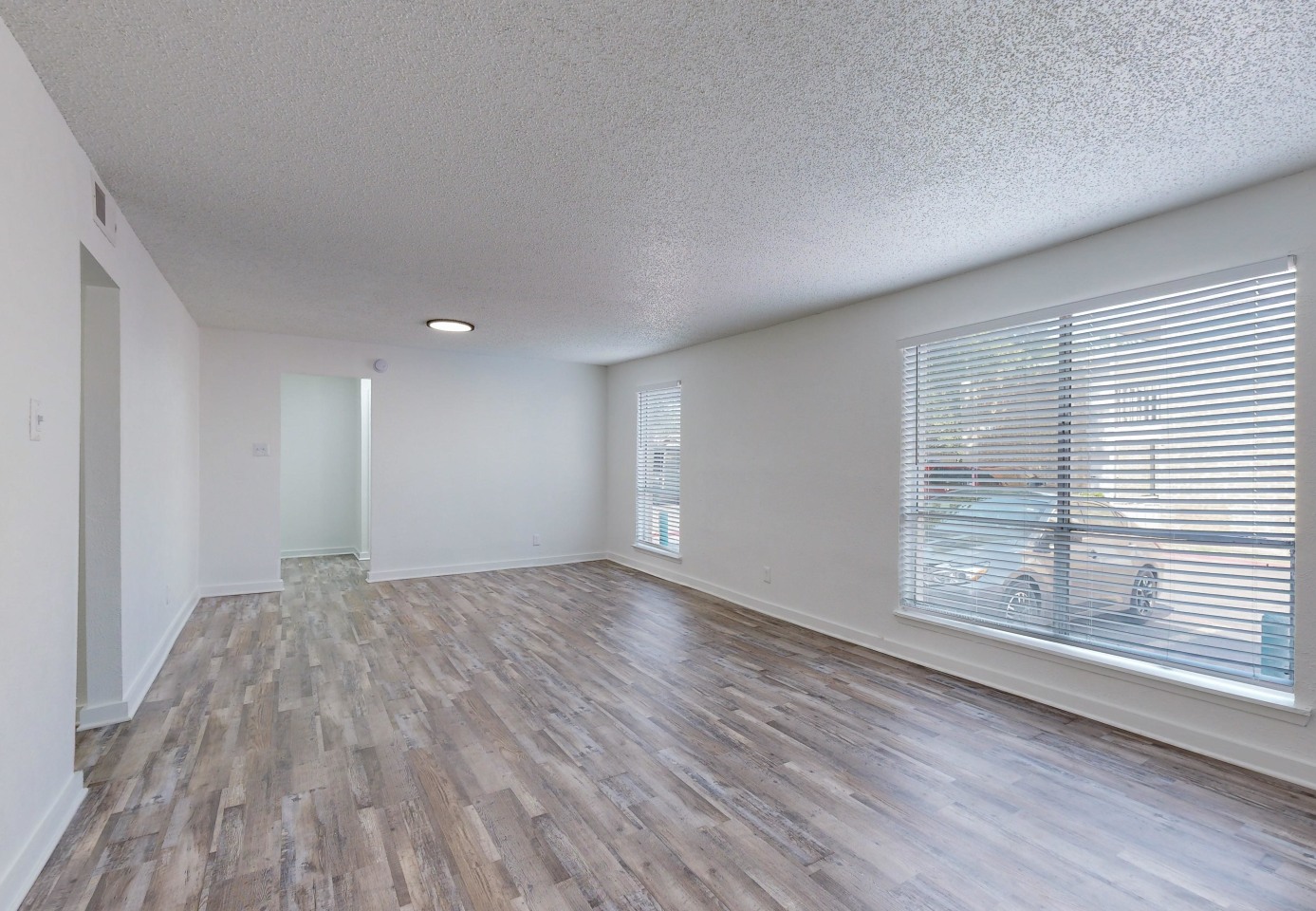 Regency Apartments Image 4