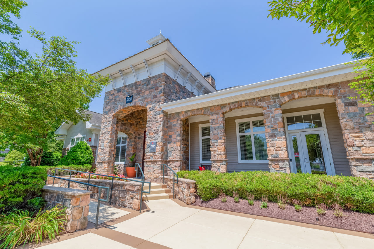 Century Clearbrook Image 10
