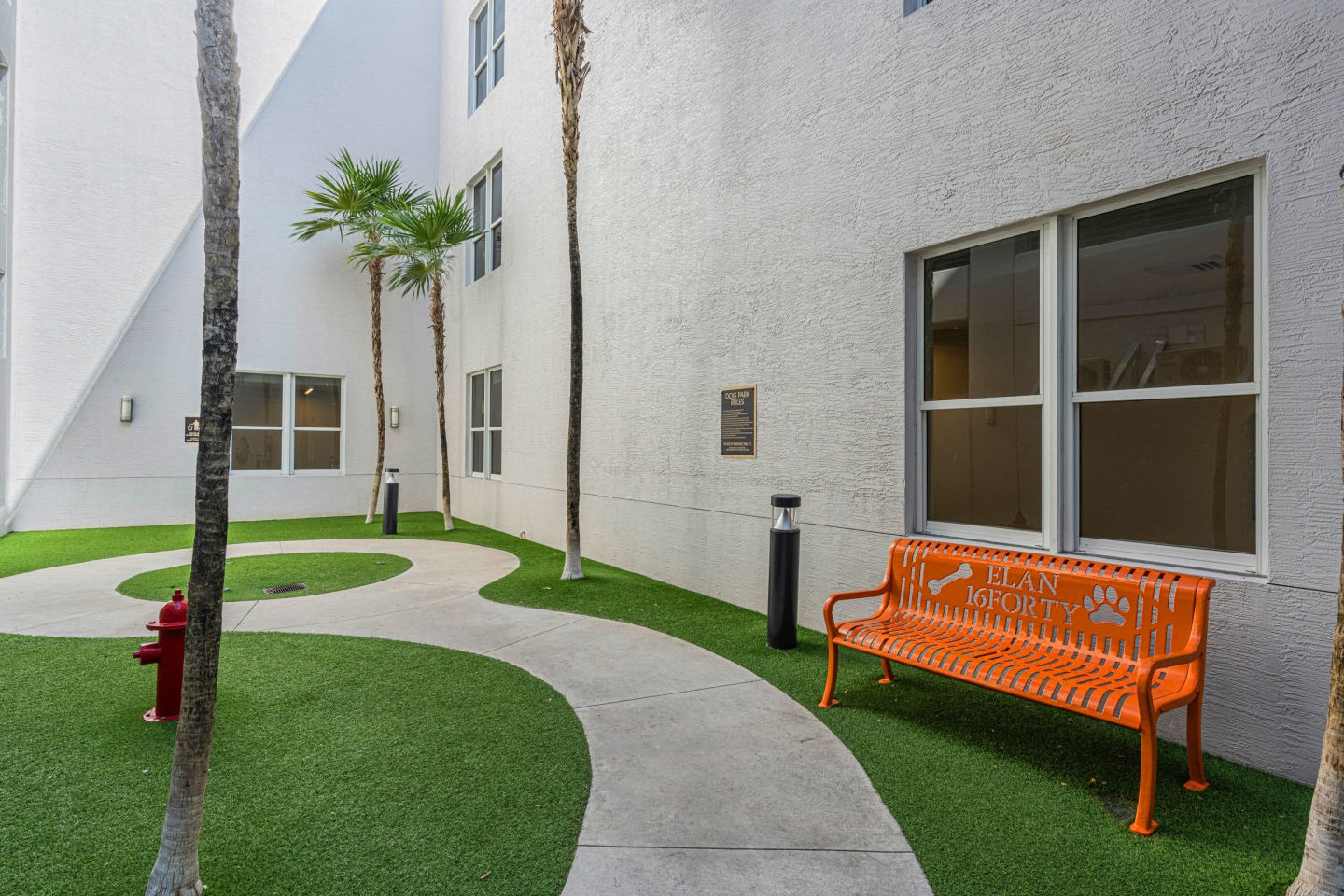 1640 Victoria Park Apartments Image 34