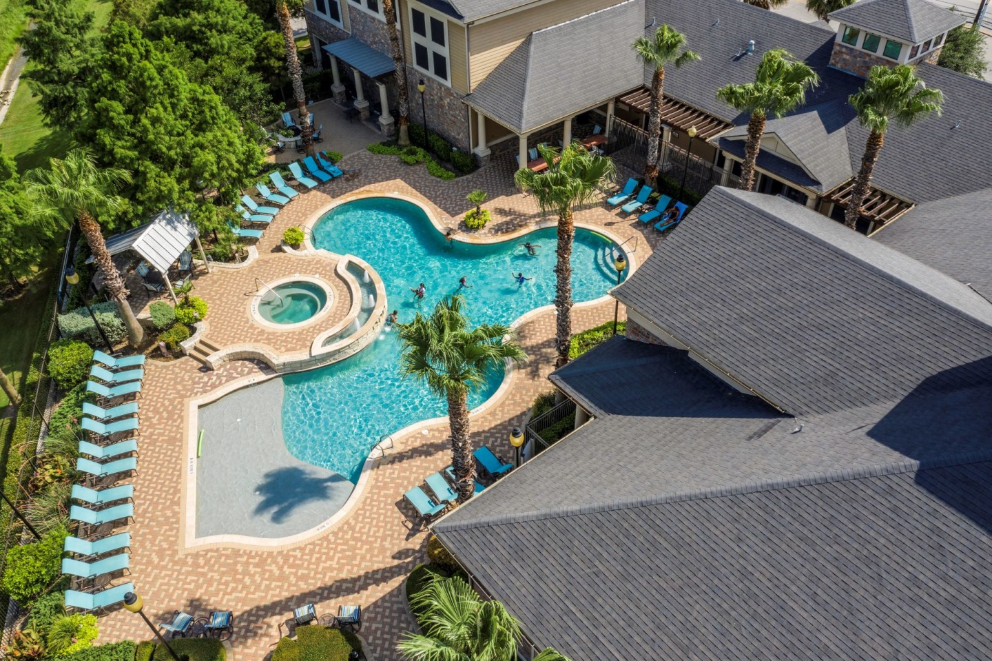 Las Brisas Image 2