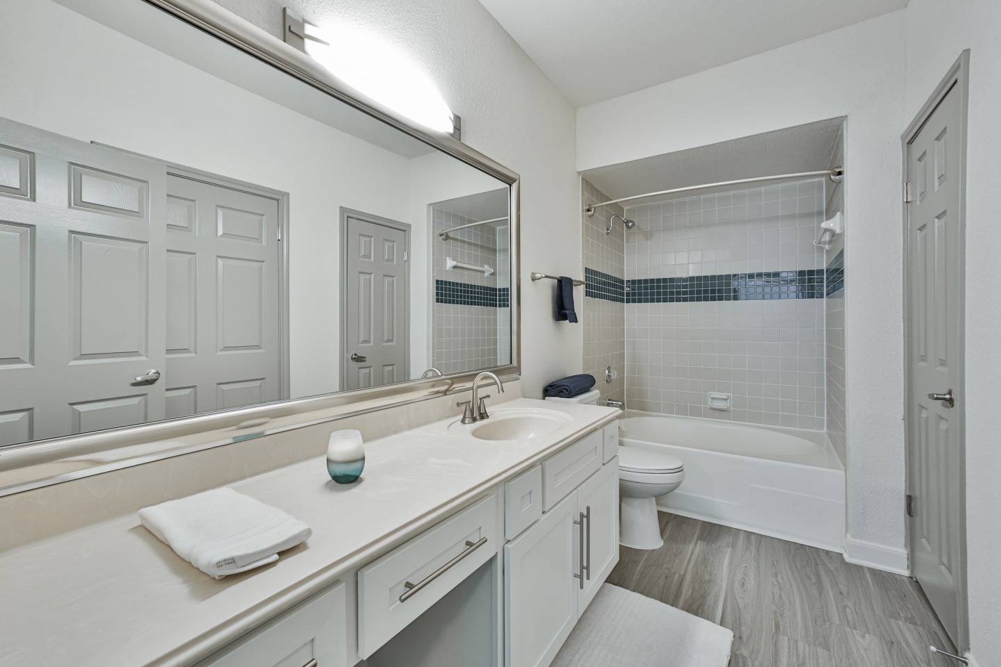 Aventura 1414 Image 22