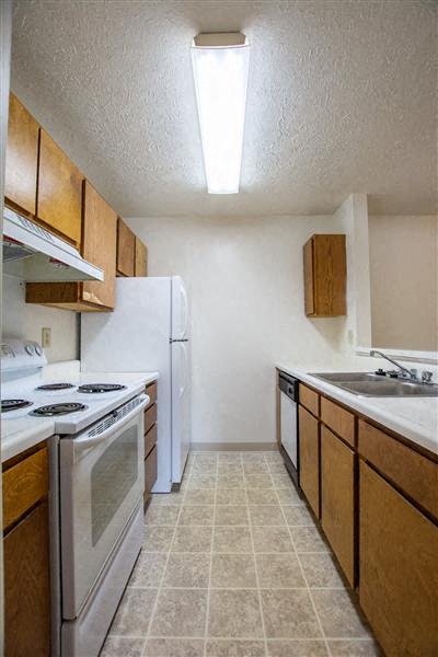 Creekside Square I & II Image 16