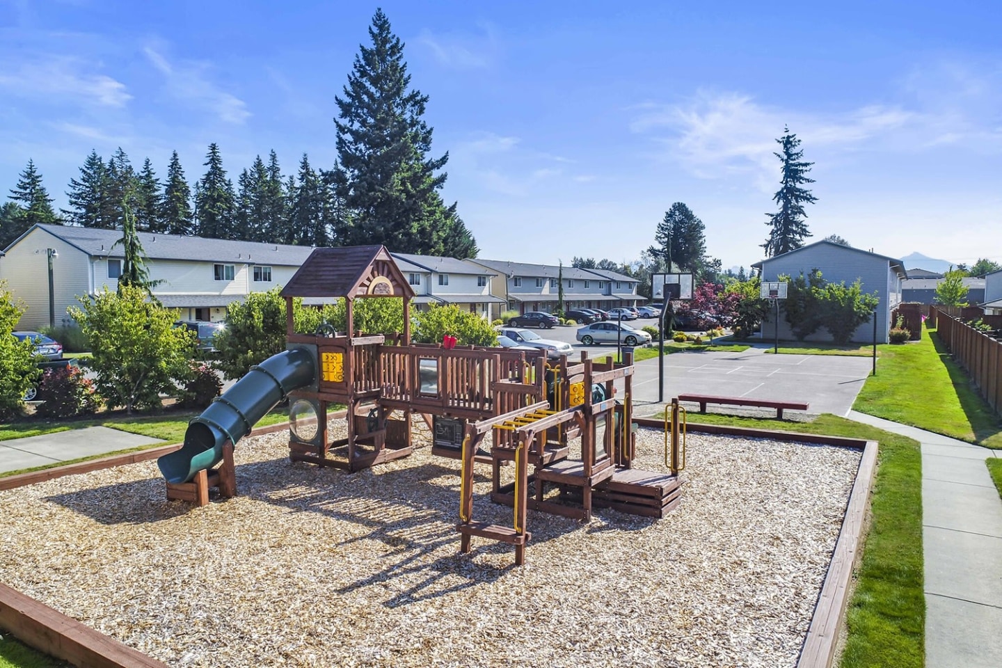 Quilceda Gardens Image 26