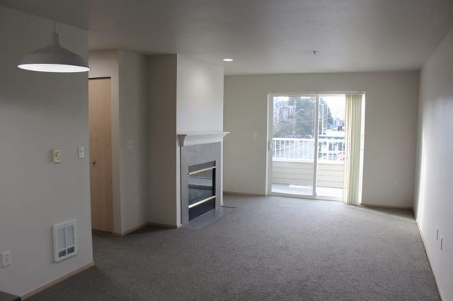 Ravenna Park Place Image 19