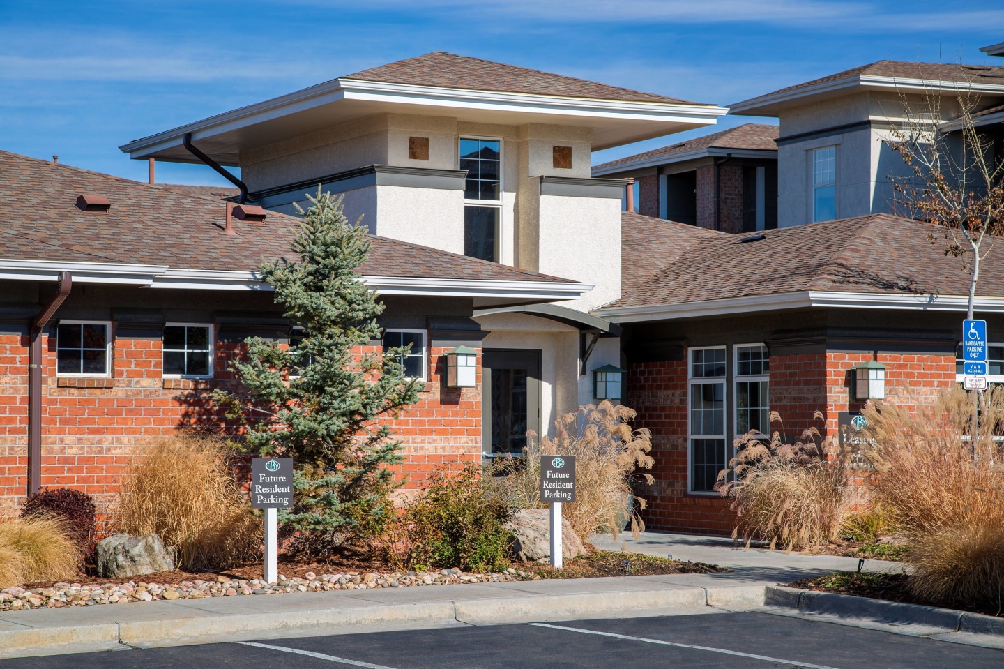 Bristol Village Apartments Image 31