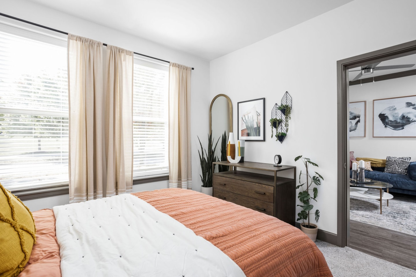 FIFTEEN 51 Image 10