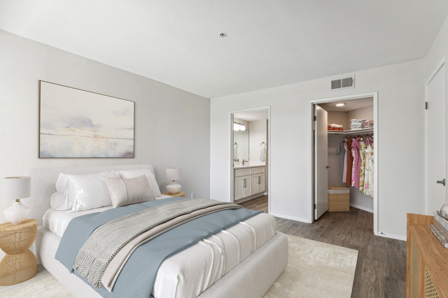 Newport Palms Apartments Image 3