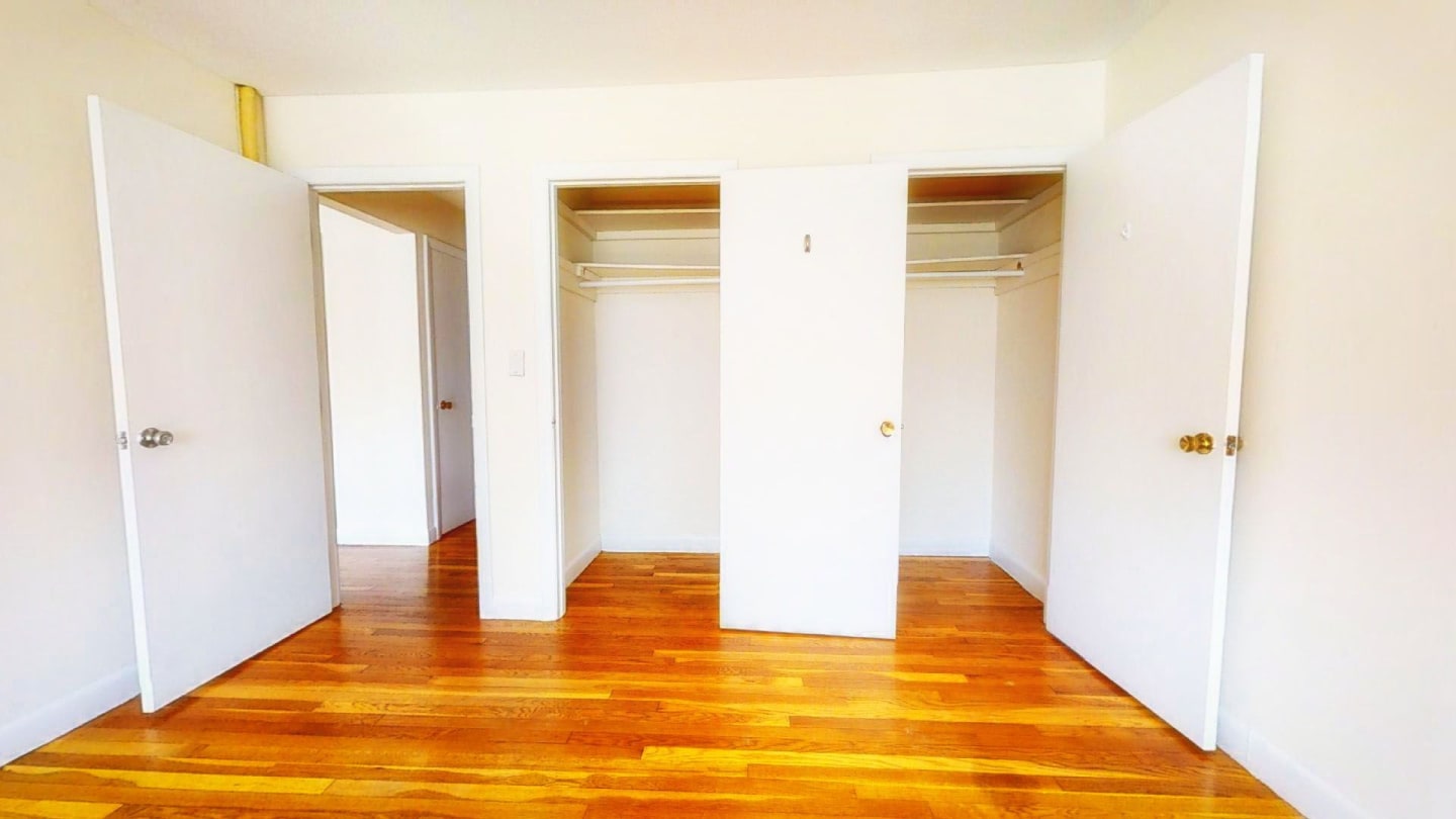 Gardner Street Apartments Image 2