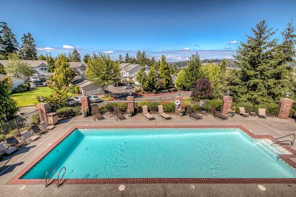 Lexington Heights Image 6