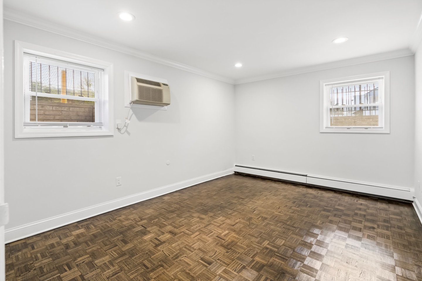 48 Roseland Avenue Image 11
