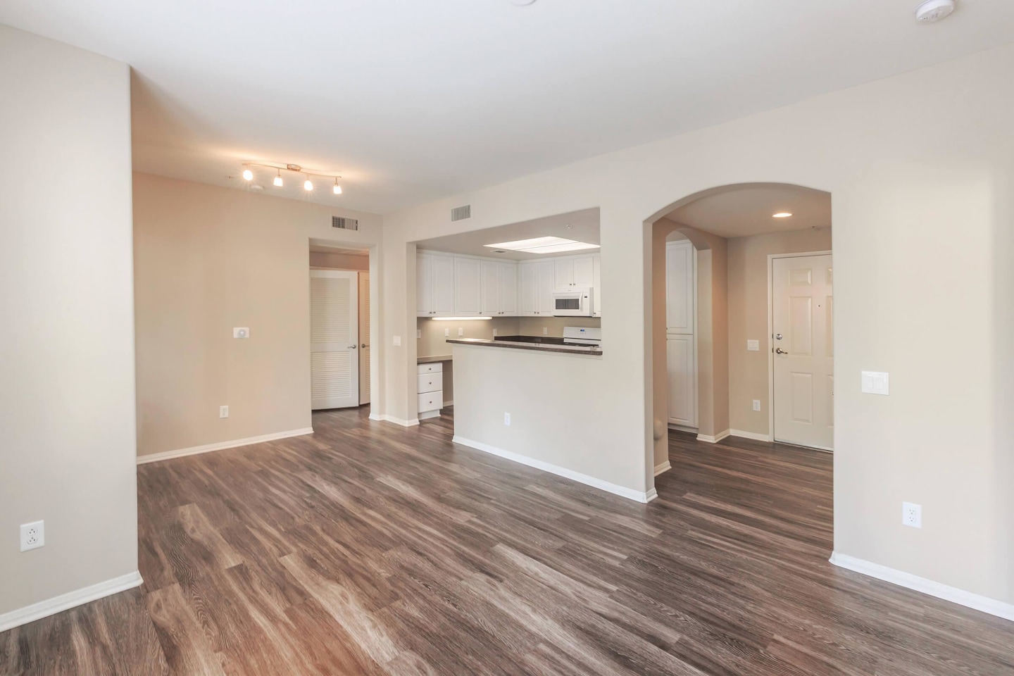 Laurel Terrace Apartment Homes Image 57