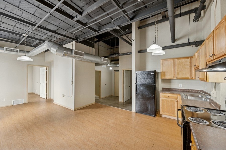 Commerce Building Apartments - Affordable Housing Image 15