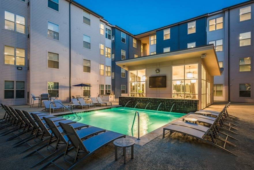 Student Housing - Cherry Street Image 3