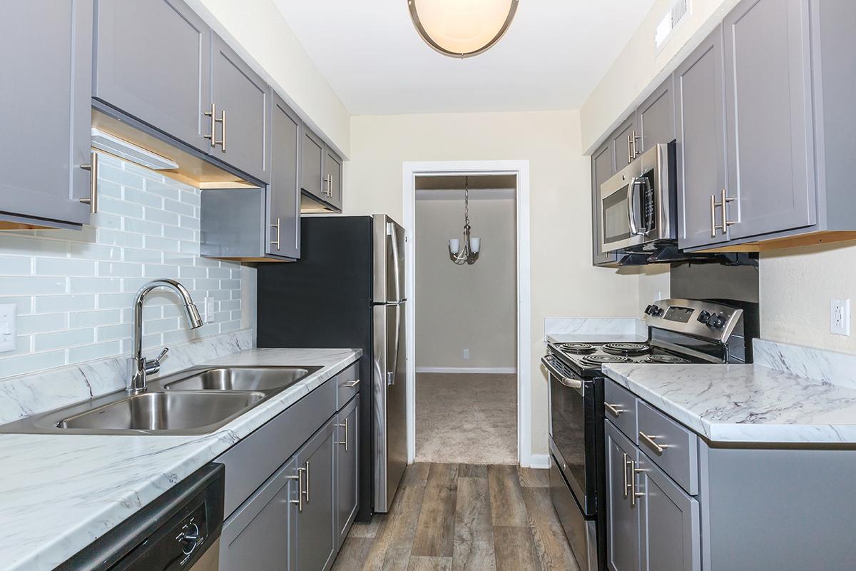 Chelsea Place Apartments Image 65