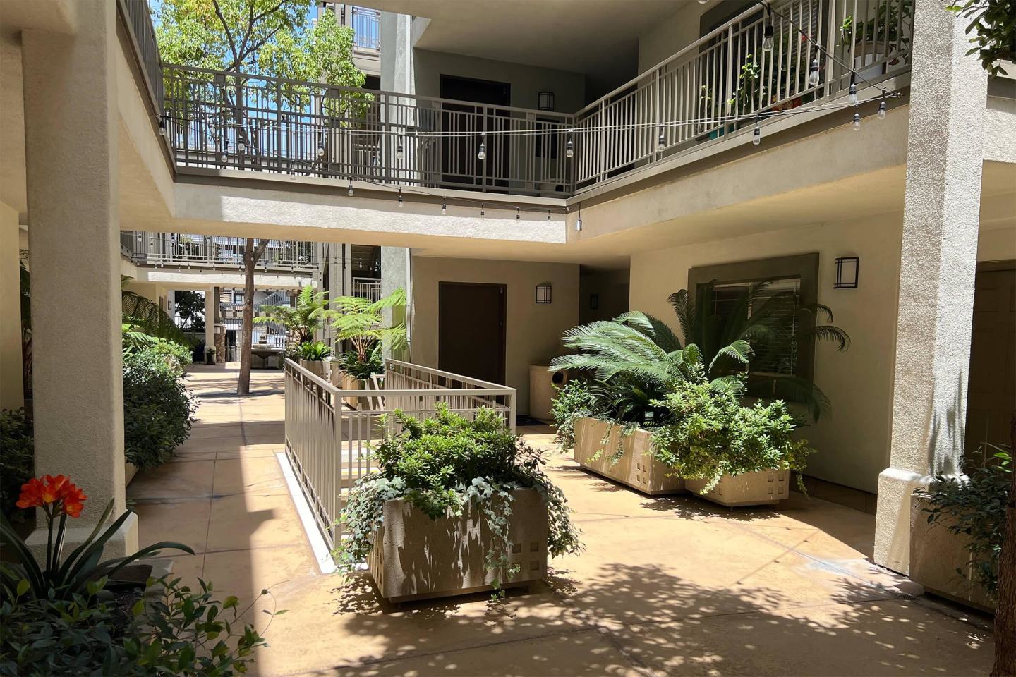 Mission Hills Commons Image 30