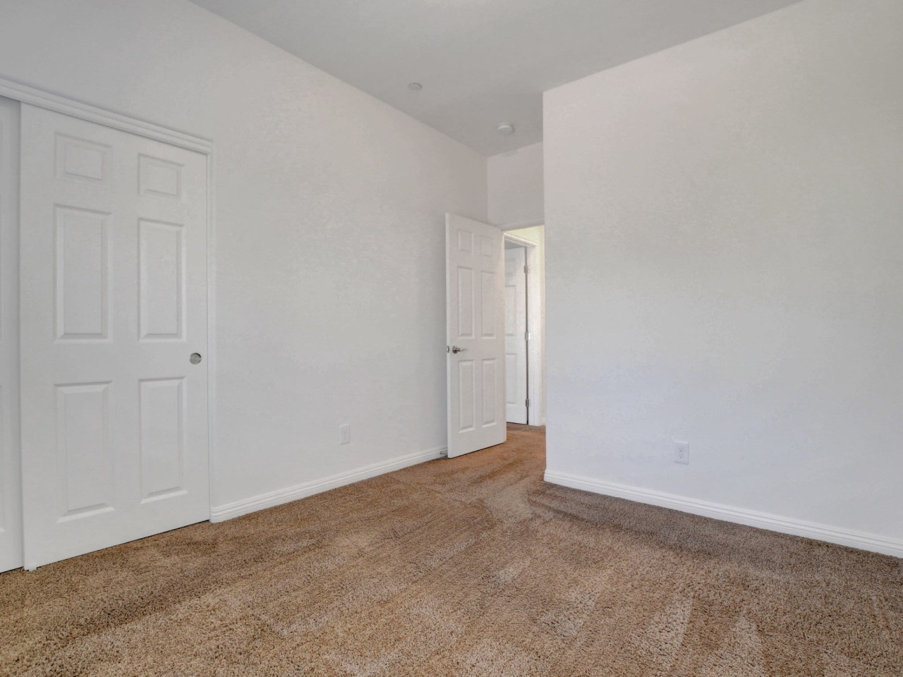 Gleneagles Village Townhomes Image 2