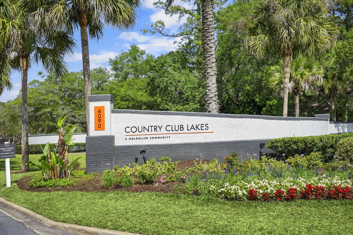 Country Club Lakes Image 29