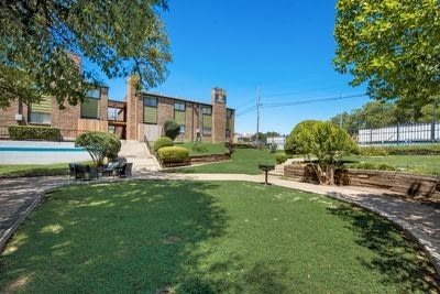 Spring Hollow Image 15