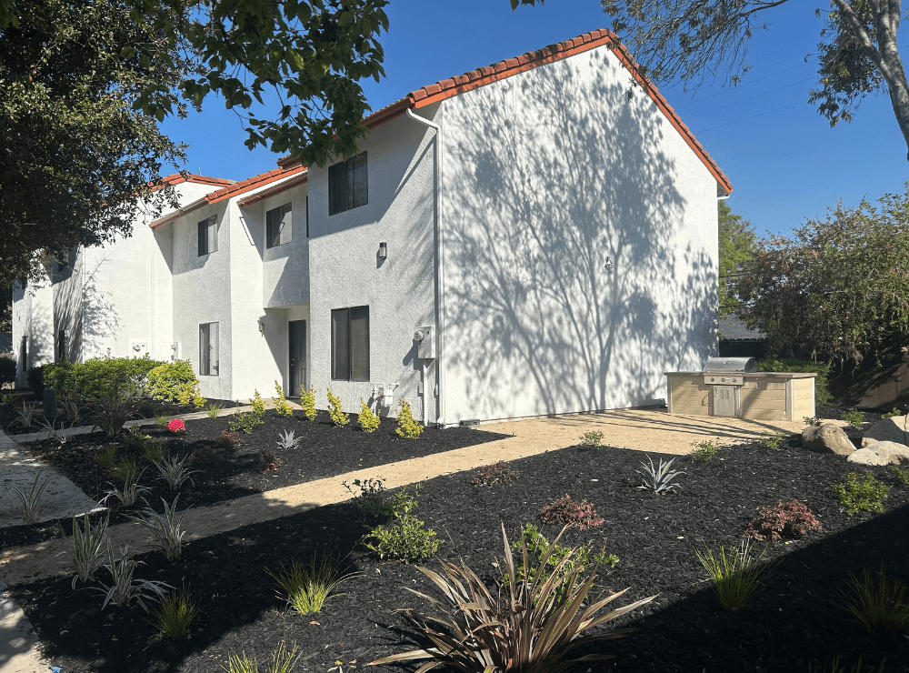 Townhomes at 201 Image 39