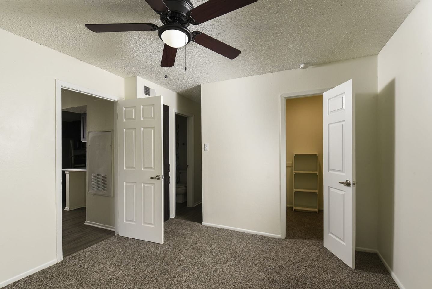 Deer Oaks Image 10