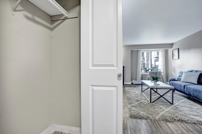 Beaumont Grand Apartment Homes Image 7
