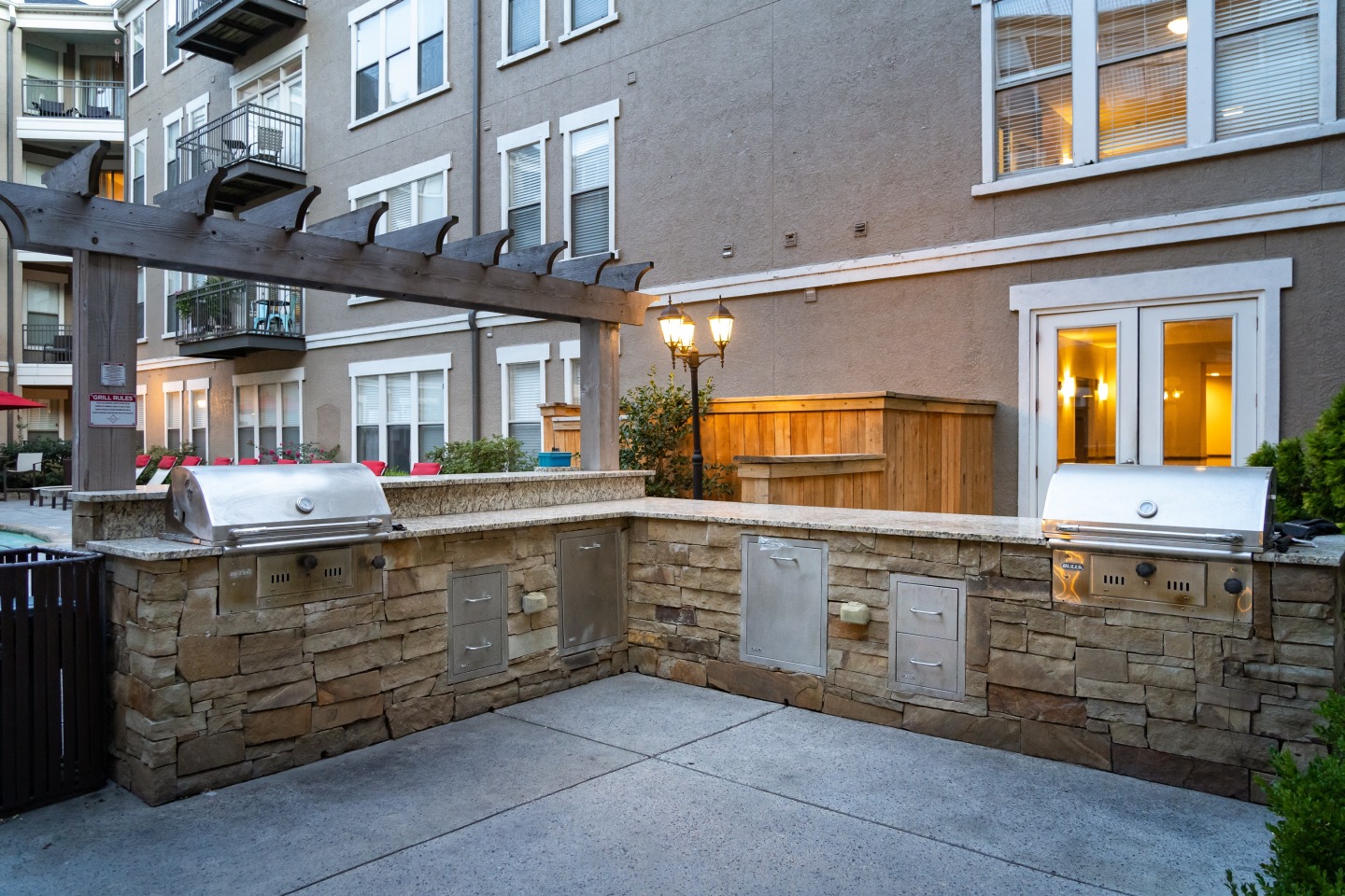 Fielder Square Image 32