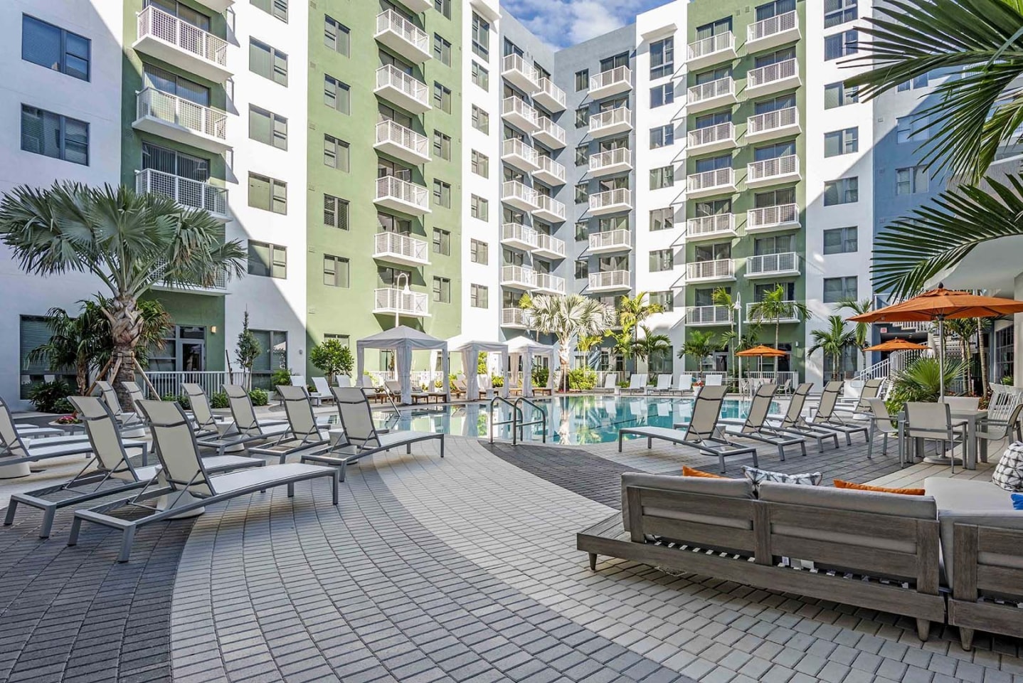 Lazul Apartments Image 12