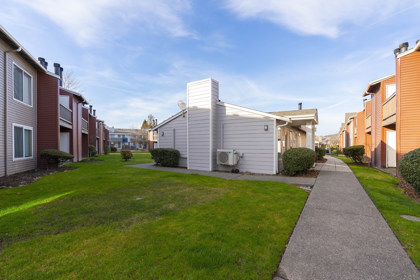Pointe East Image 12
