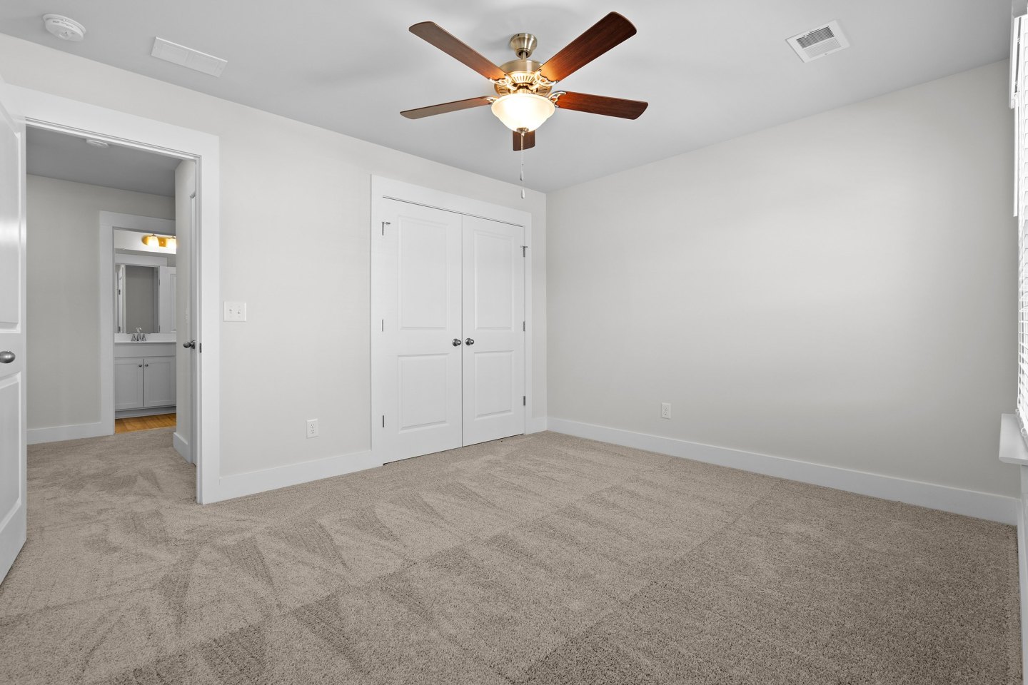 Chamberlain Pine Townhomes Image 13
