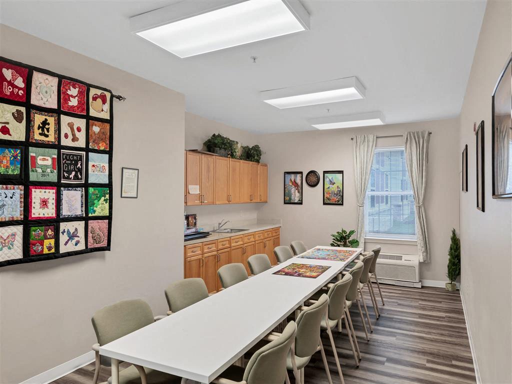 Arbor Crest Senior Apartments Image 11