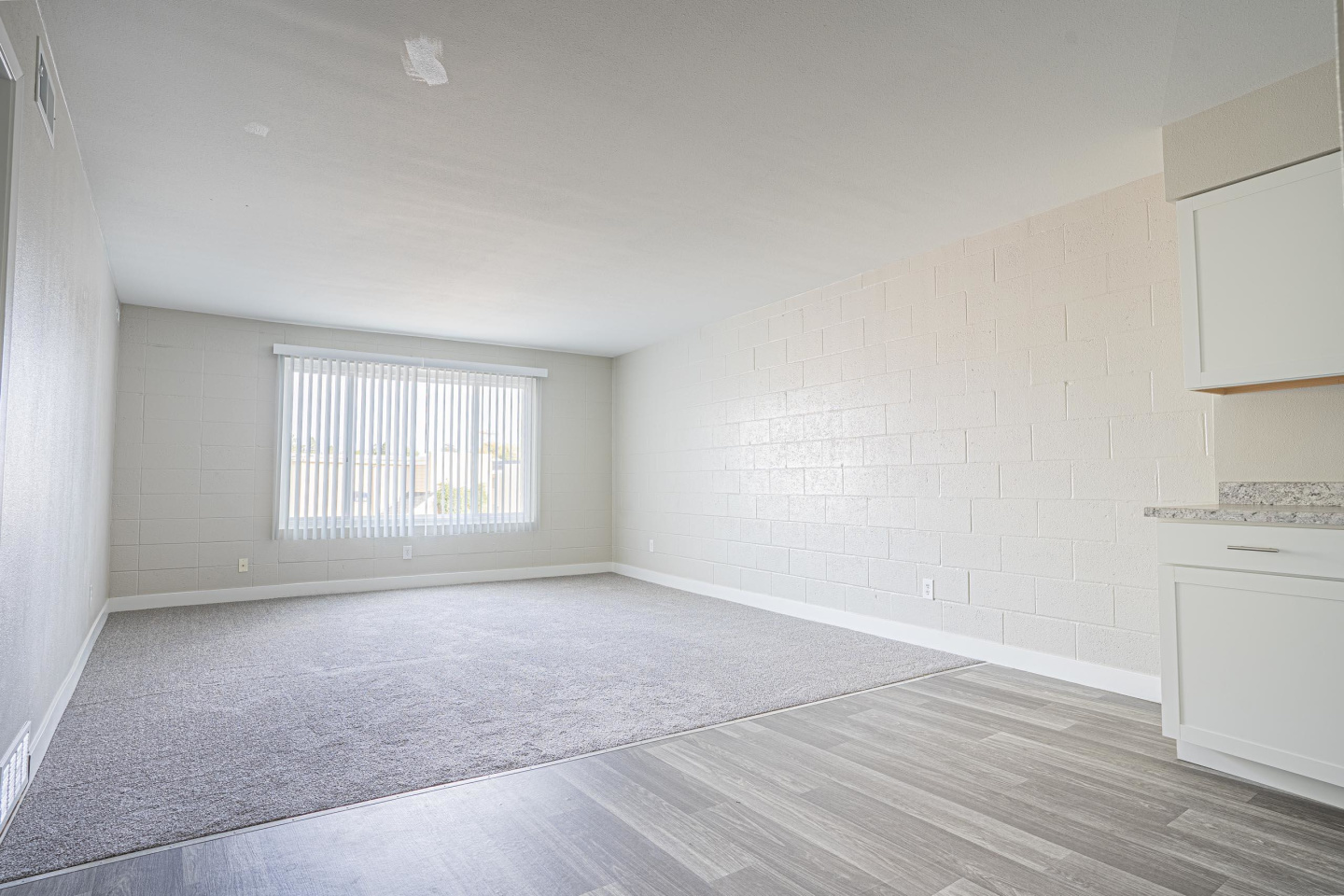 Regency Park Apartments Image 10